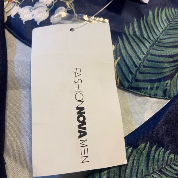 NWT! Fashion Nova Sway All night short sleeve woven button down pink/blue XXL - Picture 7 of 10